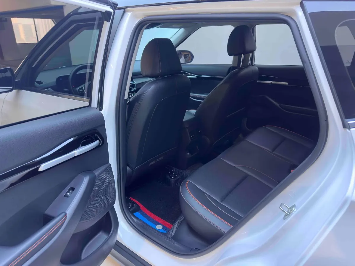 2023 Kia Seltos 1.5L 115HP L4 CVT,autocango,china used car exporter,china ev exporter,chinese used car exporter,chinese used ev exporter