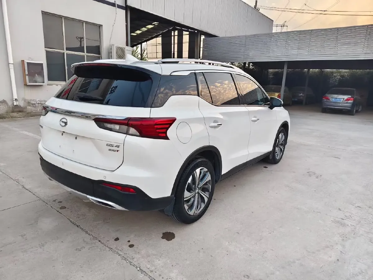 2021 GAC Trumpchi GS4 1.5T 169HP L4 6AT,autocango,china used car exporter,china ev exporter,chinese used car exporter,chinese used ev exporter