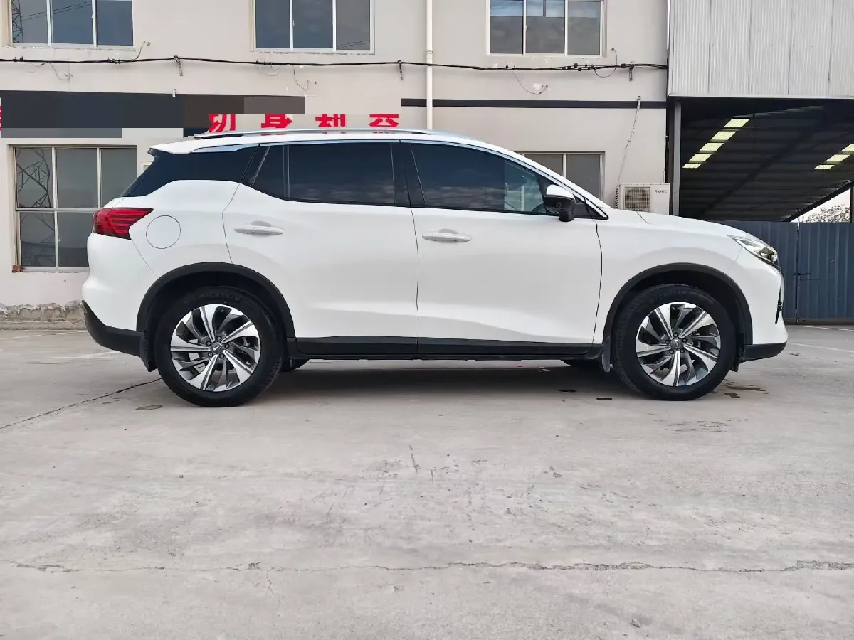2021 GAC Trumpchi GS4 1.5T 169HP L4 6AT,autocango,china used car exporter,china ev exporter,chinese used car exporter,chinese used ev exporter