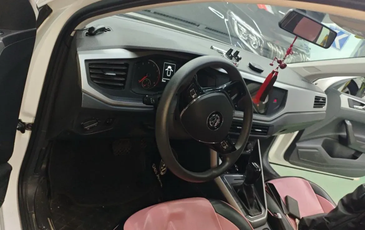 2019 Volkswagen Polo 1.5L 113HP L4 6AT,autocango,china used car exporter,china ev exporter,chinese used car exporter,chinese used ev exporter