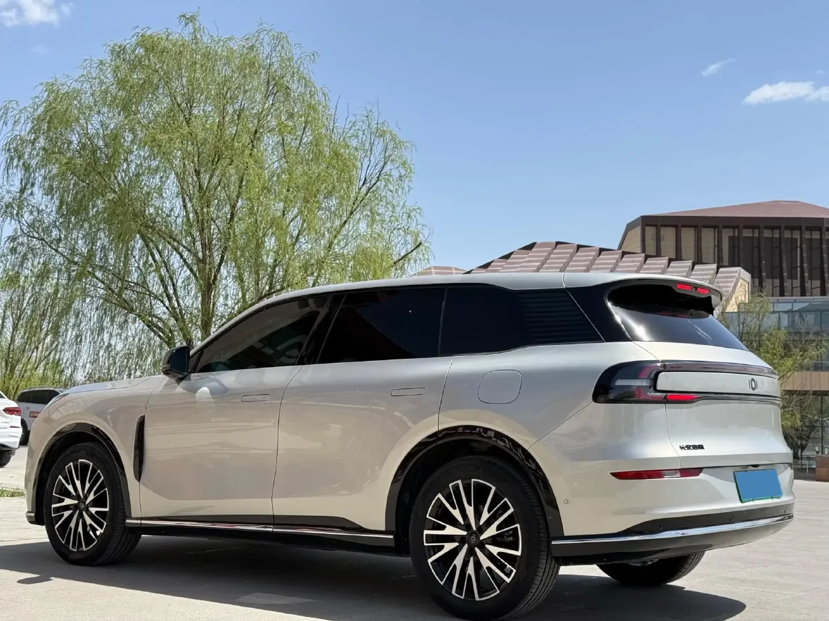 2025 ChangAn QiYuan Q07 1.5T 150HP L4 E-CVT PHEV,autocango,china used car exporter,china ev exporter,chinese used car exporter,chinese used ev exporter