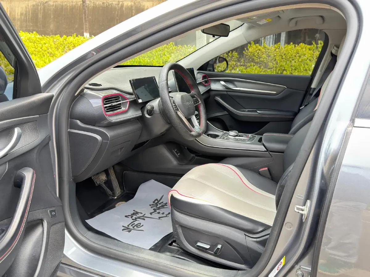 2022 Roewe RX5 MAX 1.5T 181HP L4 6AT,autocango,china used car exporter,china ev exporter,chinese used car exporter,chinese used ev exporter