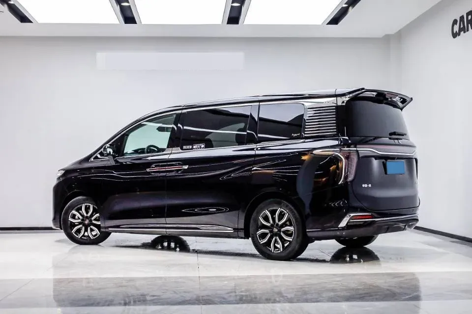2023 HongQi HQ9 2.0T 252HP L4 8AT,autocango,china used car exporter,china ev exporter,chinese used car exporter,chinese used ev exporter