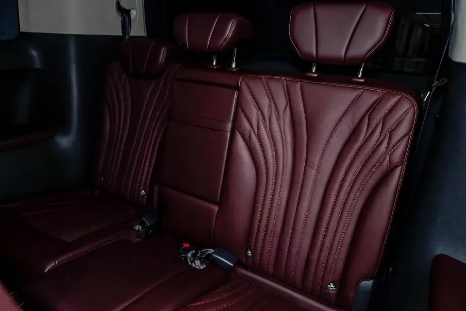 2023 HongQi HQ9 2.0T 252HP L4 8AT,autocango,china used car exporter,china ev exporter,chinese used car exporter,chinese used ev exporter