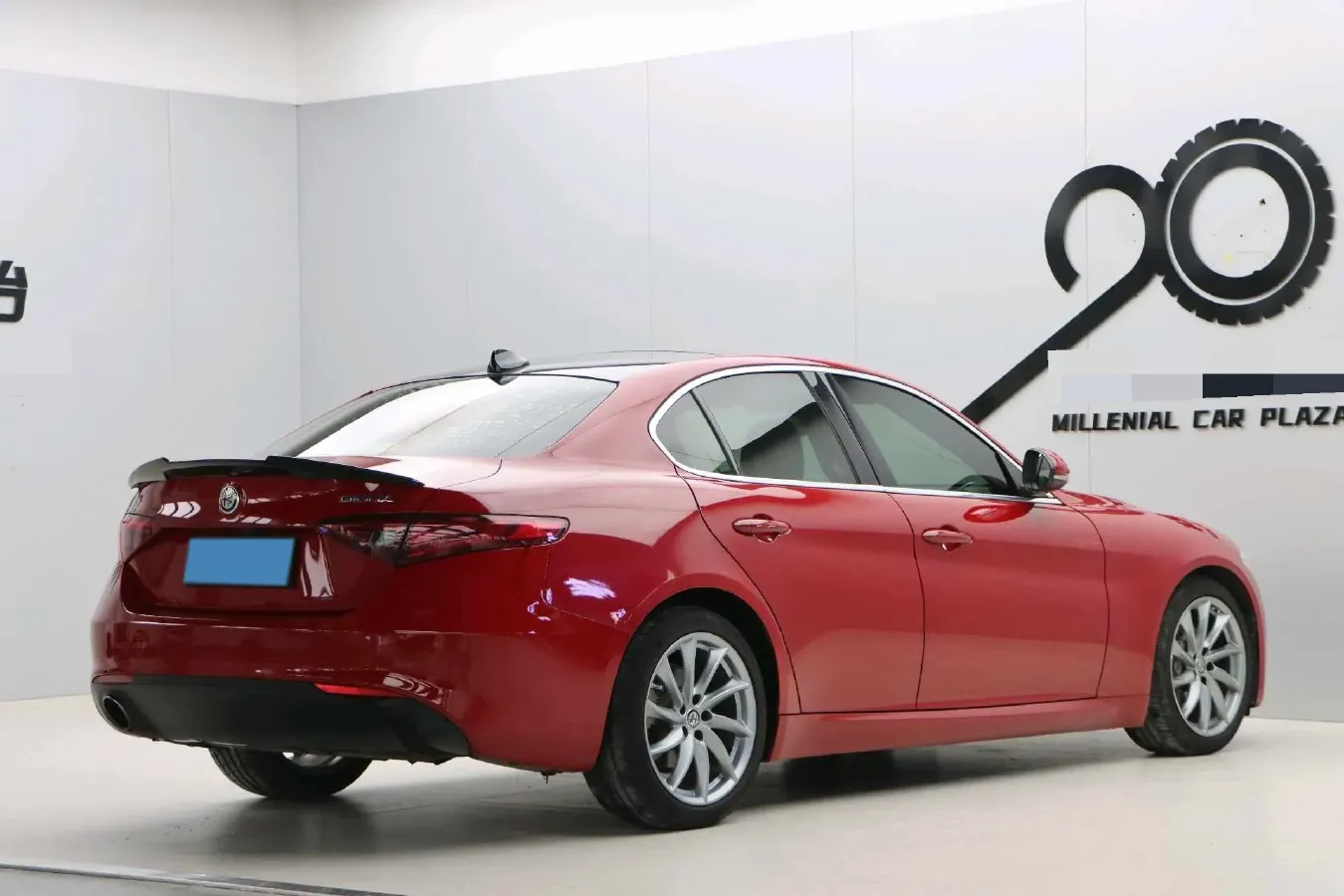 2017 Toyota Highlander 2.0T 220HP L4 6AT,autocango,china used car exporter,china ev exporter,chinese used car exporter,chinese used ev exporter