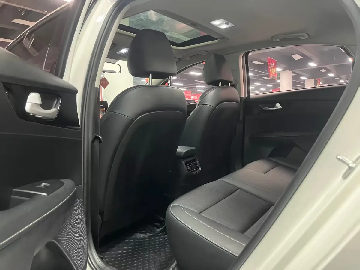 2021 Kia K3 1.5L 115HP L4 CVT,autocango,china used car exporter,china ev exporter,chinese used car exporter,chinese used ev exporter