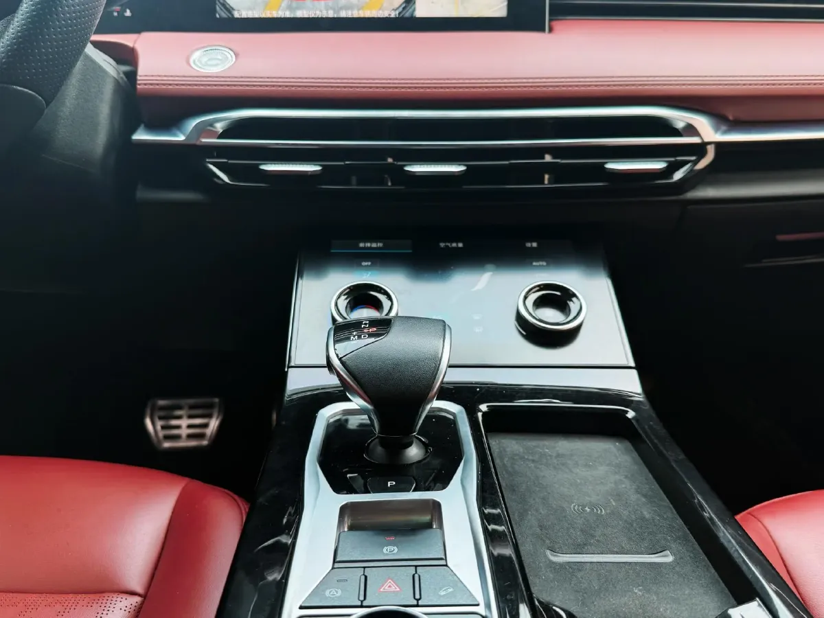 2023 Jetour X70 PRO 1.6T 197HP L4 7DCT,autocango,china used car exporter,china ev exporter,chinese used car exporter,chinese used ev exporter