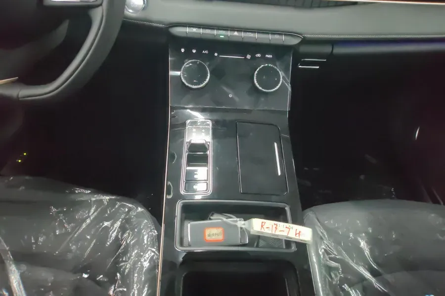 2022 DongFeng Forthing T5 1.5T 165HP L4 6AT,autocango,china used car exporter,china ev exporter,chinese used car exporter,chinese used ev exporter