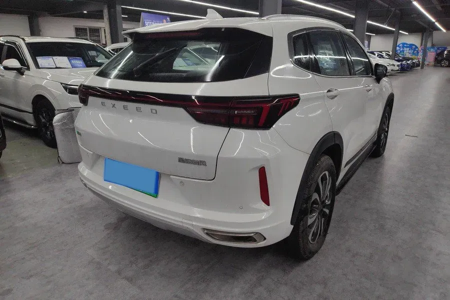 2022 DongFeng Forthing T5 1.5T 165HP L4 6AT,autocango,china used car exporter,china ev exporter,chinese used car exporter,chinese used ev exporter