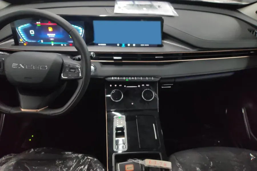 2022 DongFeng Forthing T5 1.5T 165HP L4 6AT,autocango,china used car exporter,china ev exporter,chinese used car exporter,chinese used ev exporter