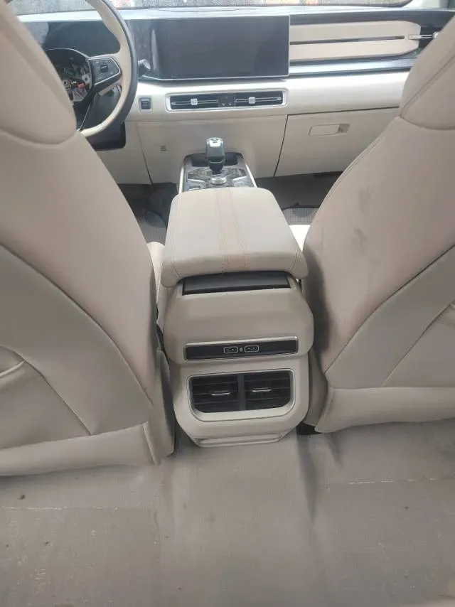 2023 Geely ICON 1.5T 181HP L4 7DCT,autocango,china used car exporter,china ev exporter,chinese used car exporter,chinese used ev exporter