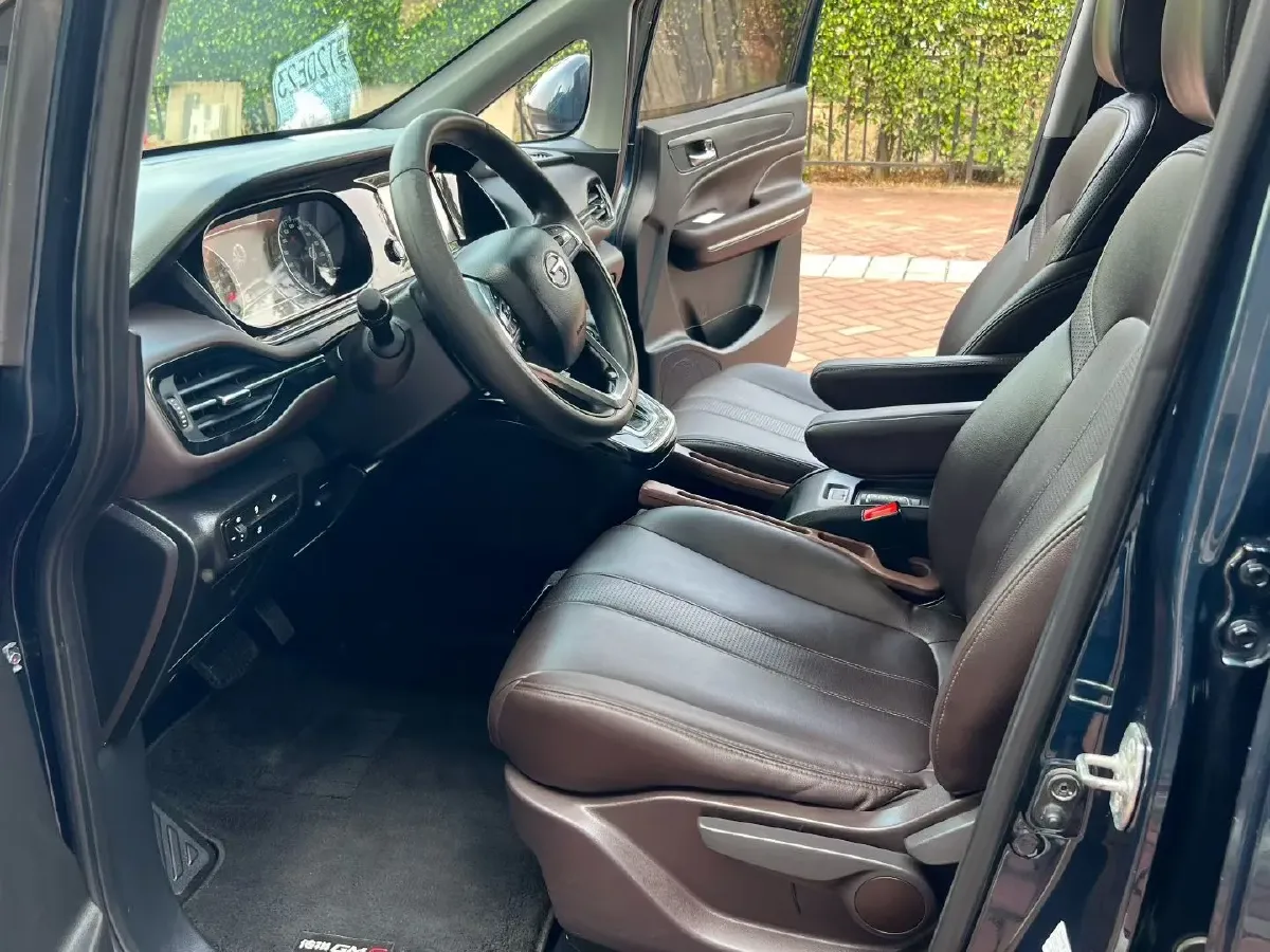 2021 GAC Trumpchi M6 1.5T 169HP L4 7DCT,autocango,china used car exporter,china ev exporter,chinese used car exporter,chinese used ev exporter