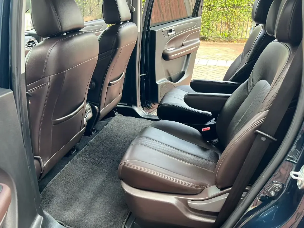 2021 GAC Trumpchi M6 1.5T 169HP L4 7DCT,autocango,china used car exporter,china ev exporter,chinese used car exporter,chinese used ev exporter