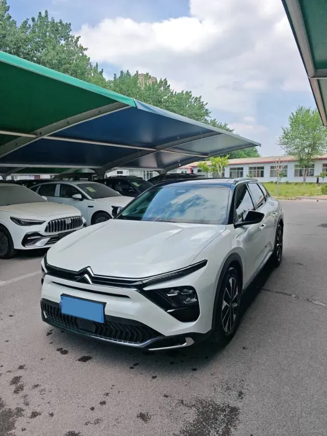 2022 Citroen C5 X 1.6T 175HP L4 8AT,autocango,china used car exporter,china ev exporter,chinese used car exporter,chinese used ev exporter