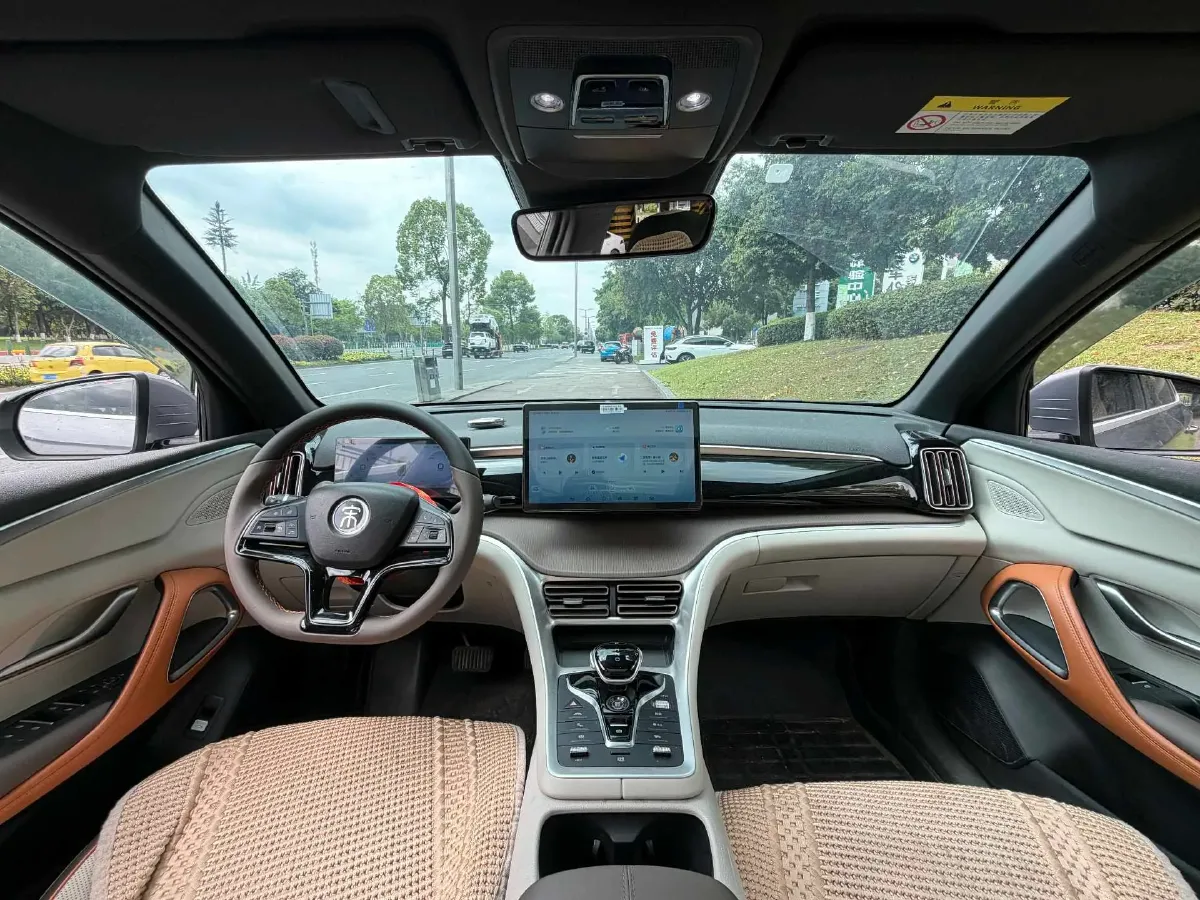 2022 Ruichi Auto EC31 BEV 41.932KWH,autocango,china used car exporter,china ev exporter,chinese used car exporter,chinese used ev exporter