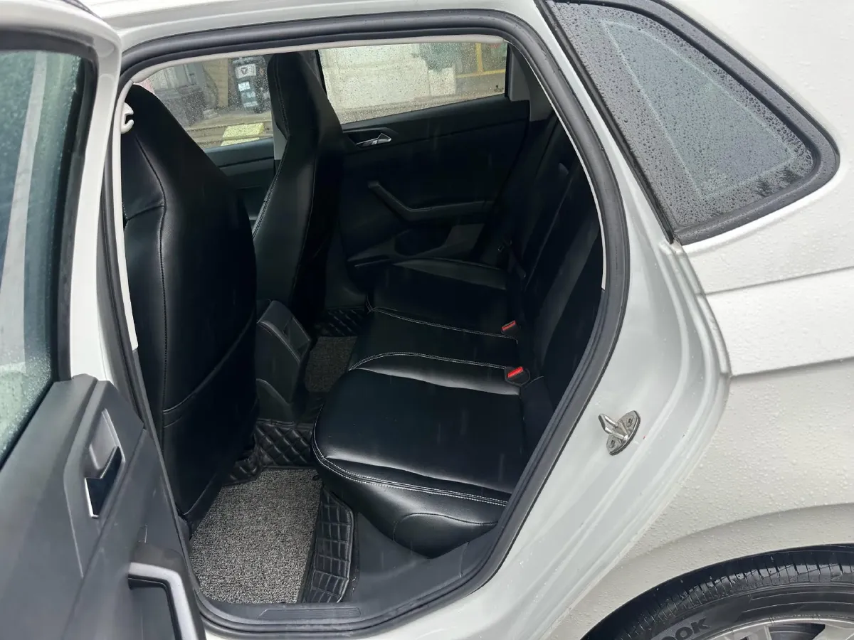 2021 Bestune T55 1.5T 169HP L4 7DCT,autocango,china used car exporter,china ev exporter,chinese used car exporter,chinese used ev exporter