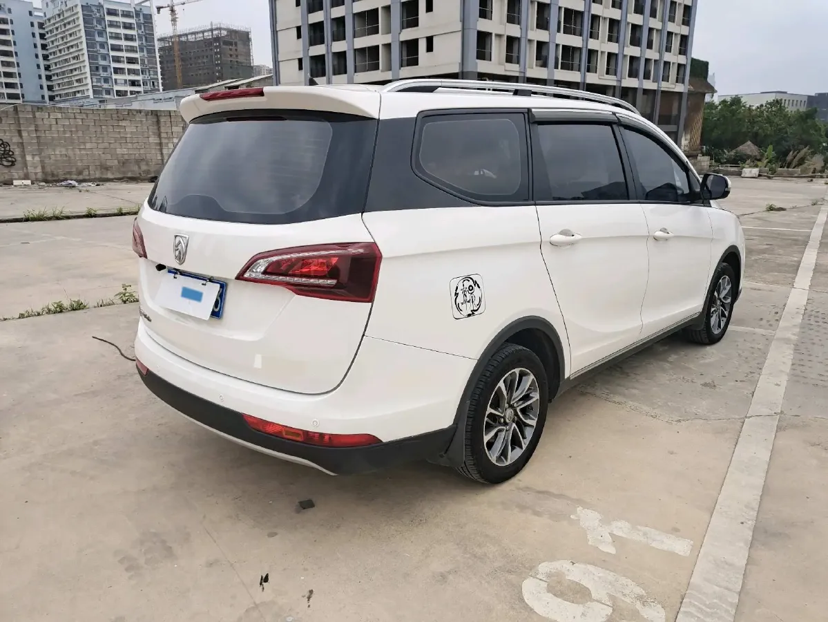 2019 BaoJun 730 1.5T 150HP L4 6MT,autocango,china used car exporter,china ev exporter,chinese used car exporter,chinese used ev exporter