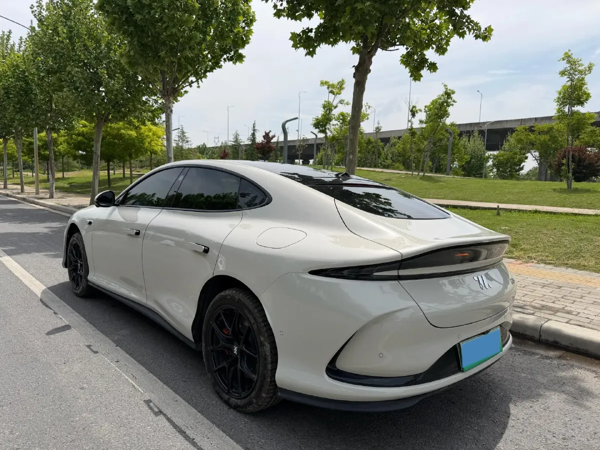 2025 IM L6 BEV,autocango,china used car exporter,china ev exporter,chinese used car exporter,chinese used ev exporter