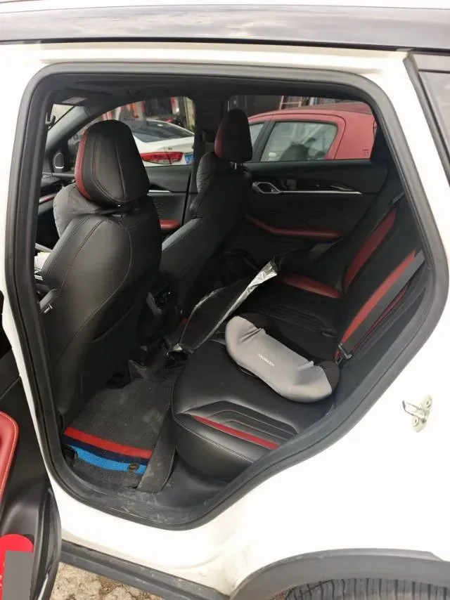 2022 Geely Coolray 1.5T 181HP L4 7DCT,autocango,china used car exporter,china ev exporter,chinese used car exporter,chinese used ev exporter