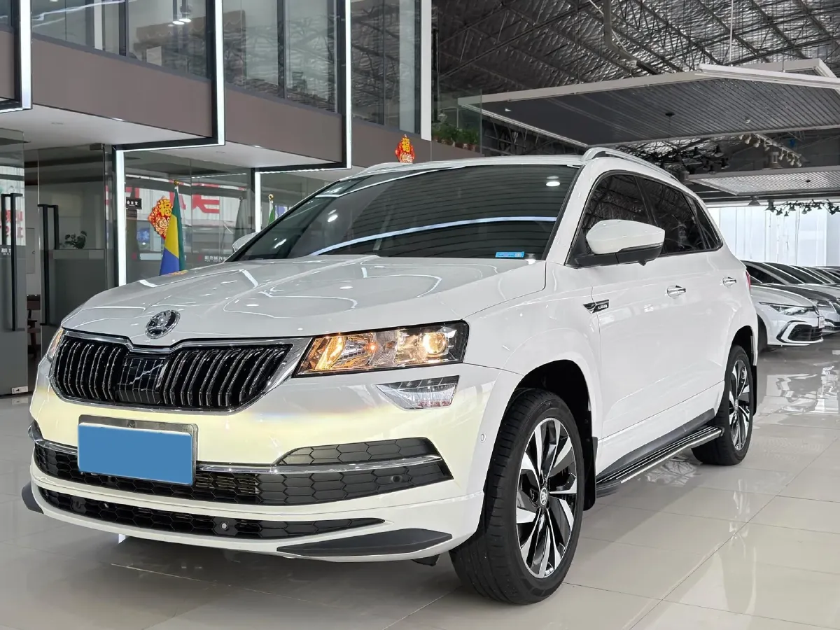 2022 Skoda Karoq 1.4T 150HP L4 7DCT,autocango,china used car exporter,china ev exporter,chinese used car exporter,chinese used ev exporter