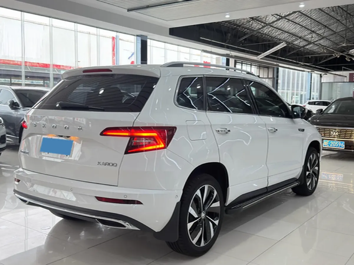 2022 Skoda Karoq 1.4T 150HP L4 7DCT,autocango,china used car exporter,china ev exporter,chinese used car exporter,chinese used ev exporter
