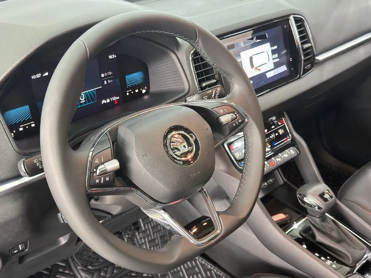 2022 Skoda Karoq 1.4T 150HP L4 7DCT,autocango,china used car exporter,china ev exporter,chinese used car exporter,chinese used ev exporter