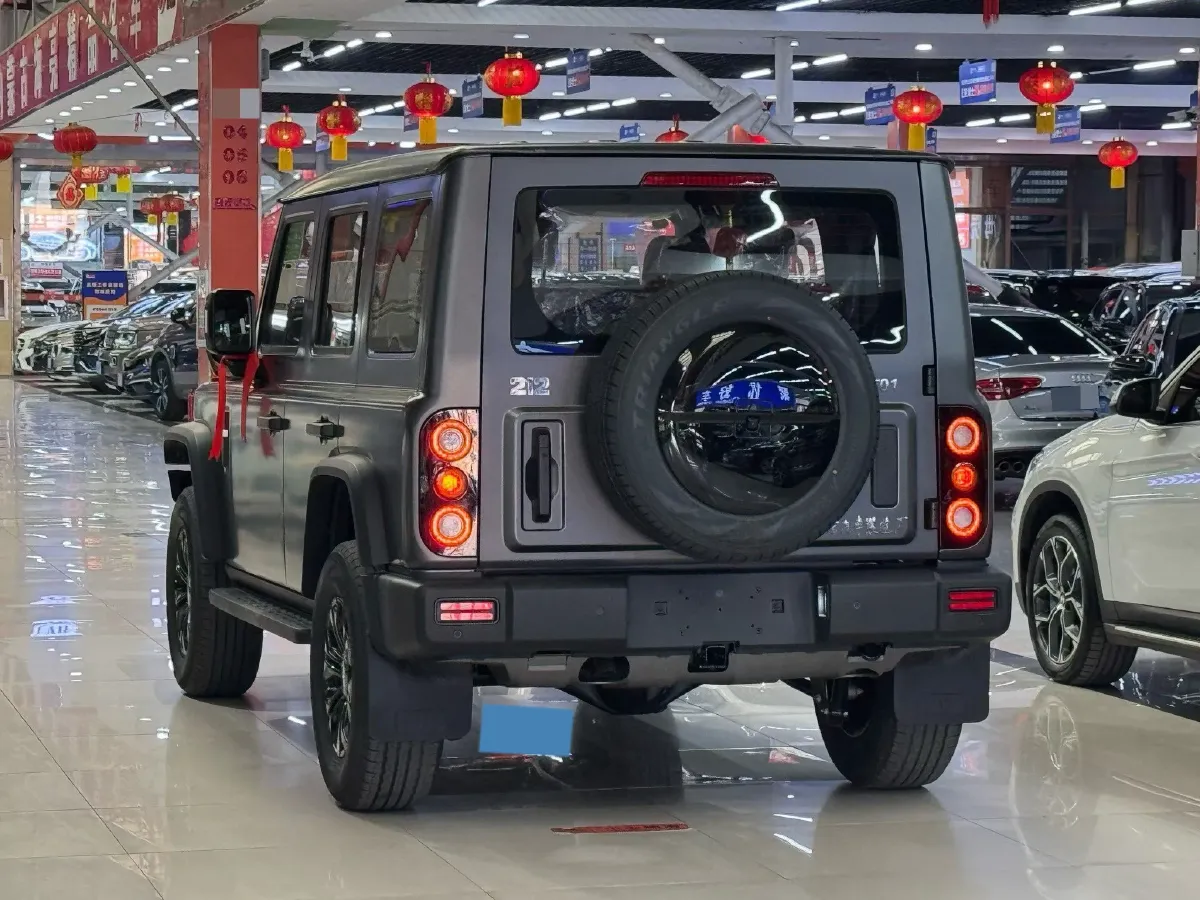 2024 212 212 T01 2.0T 252HP L4 8AT,autocango,china used car exporter,china ev exporter,chinese used car exporter,chinese used ev exporter