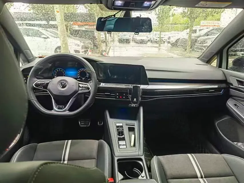 2023 Volkswagen Golf 1.4T 150HP L4 7DCT,autocango,china used car exporter,china ev exporter,chinese used car exporter,chinese used ev exporter