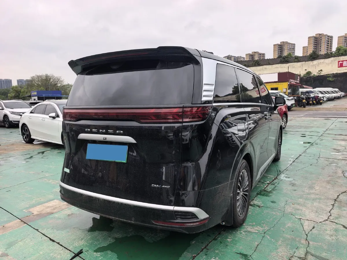 2024 Denza D9 1.5T 139HP L4 E-CVT PHEV 40KWH,autocango,china used car exporter,china ev exporter,chinese used car exporter,chinese used ev exporter