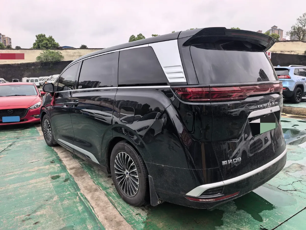 2024 Denza D9 1.5T 139HP L4 E-CVT PHEV 40KWH,autocango,china used car exporter,china ev exporter,chinese used car exporter,chinese used ev exporter