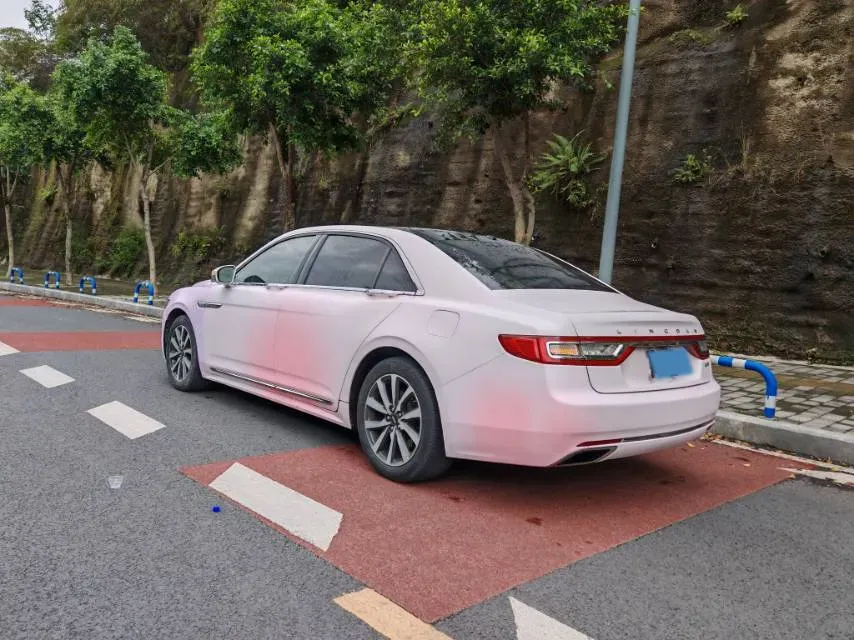 2017 Lincoln Continental 2.0T 261HP L4 6AT,autocango,china used car exporter,china ev exporter,chinese used car exporter,chinese used ev exporter