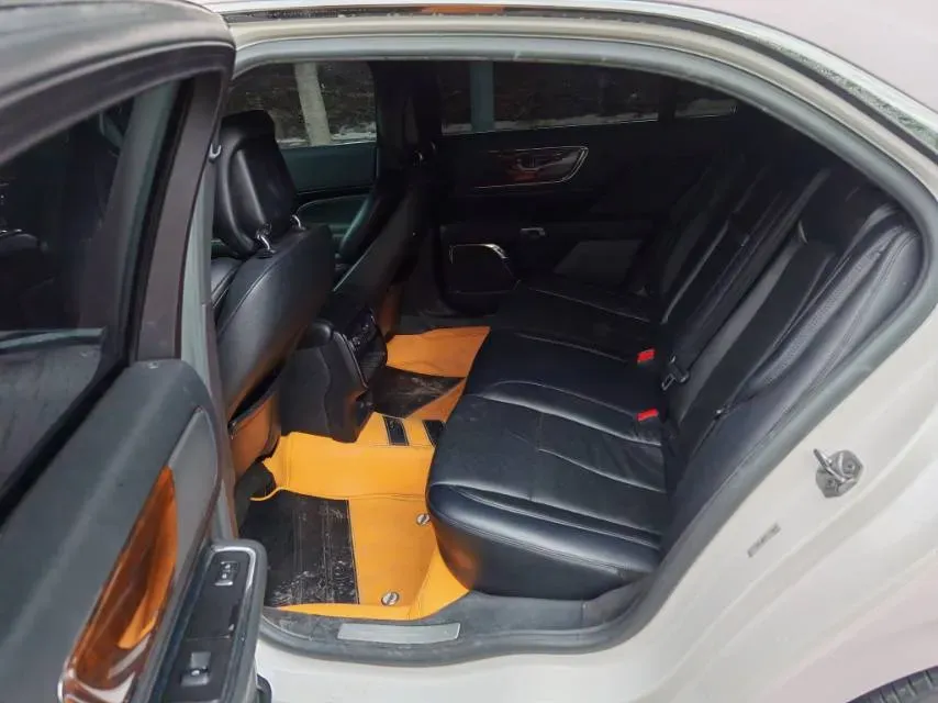 2017 Lincoln Continental 2.0T 261HP L4 6AT,autocango,china used car exporter,china ev exporter,chinese used car exporter,chinese used ev exporter