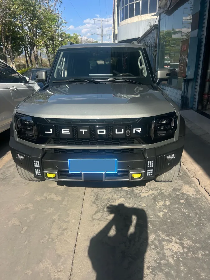 2023 Jetour Traveller 2.0T 254HP L4 7DCT,autocango,china used car exporter,china ev exporter,chinese used car exporter,chinese used ev exporter