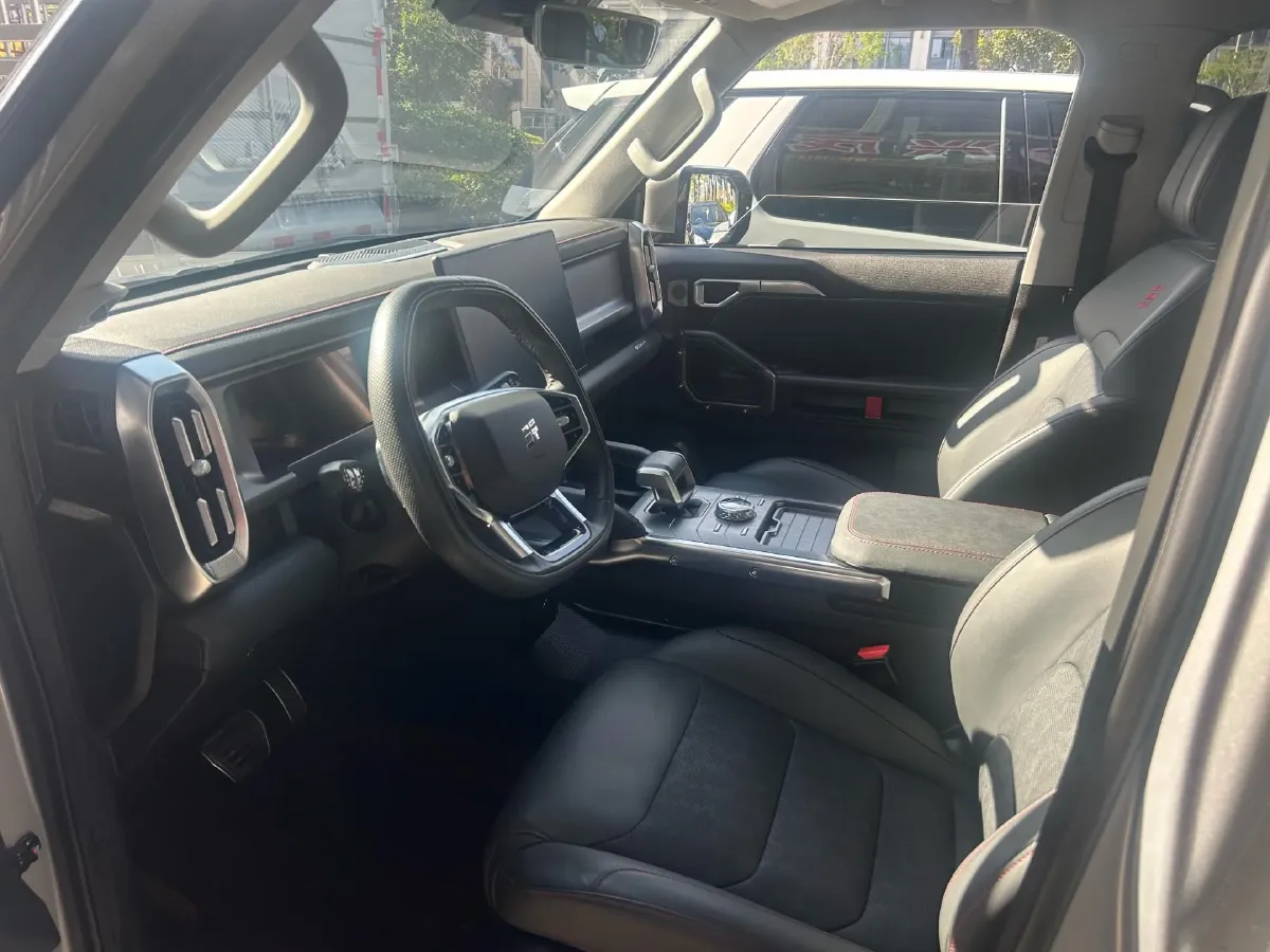 2023 Jetour Traveller 2.0T 254HP L4 7DCT,autocango,china used car exporter,china ev exporter,chinese used car exporter,chinese used ev exporter