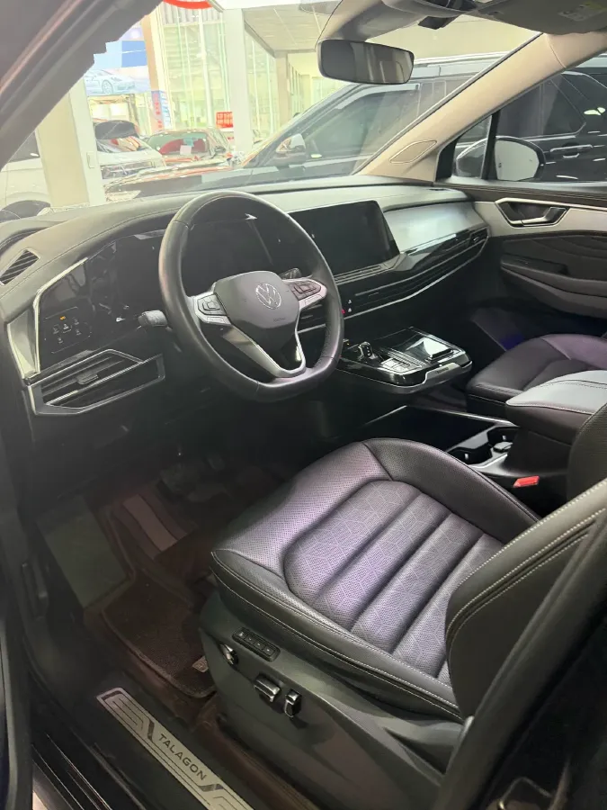2022 Volkswagen Talagon 2.0T 220HP L4 7DCT,autocango,china used car exporter,china ev exporter,chinese used car exporter,chinese used ev exporter