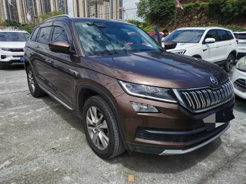 2017 Skoda Kodiak 1.8T 180HP L4 7DCT,autocango,china used car exporter,china ev exporter,chinese used car exporter,chinese used ev exporter