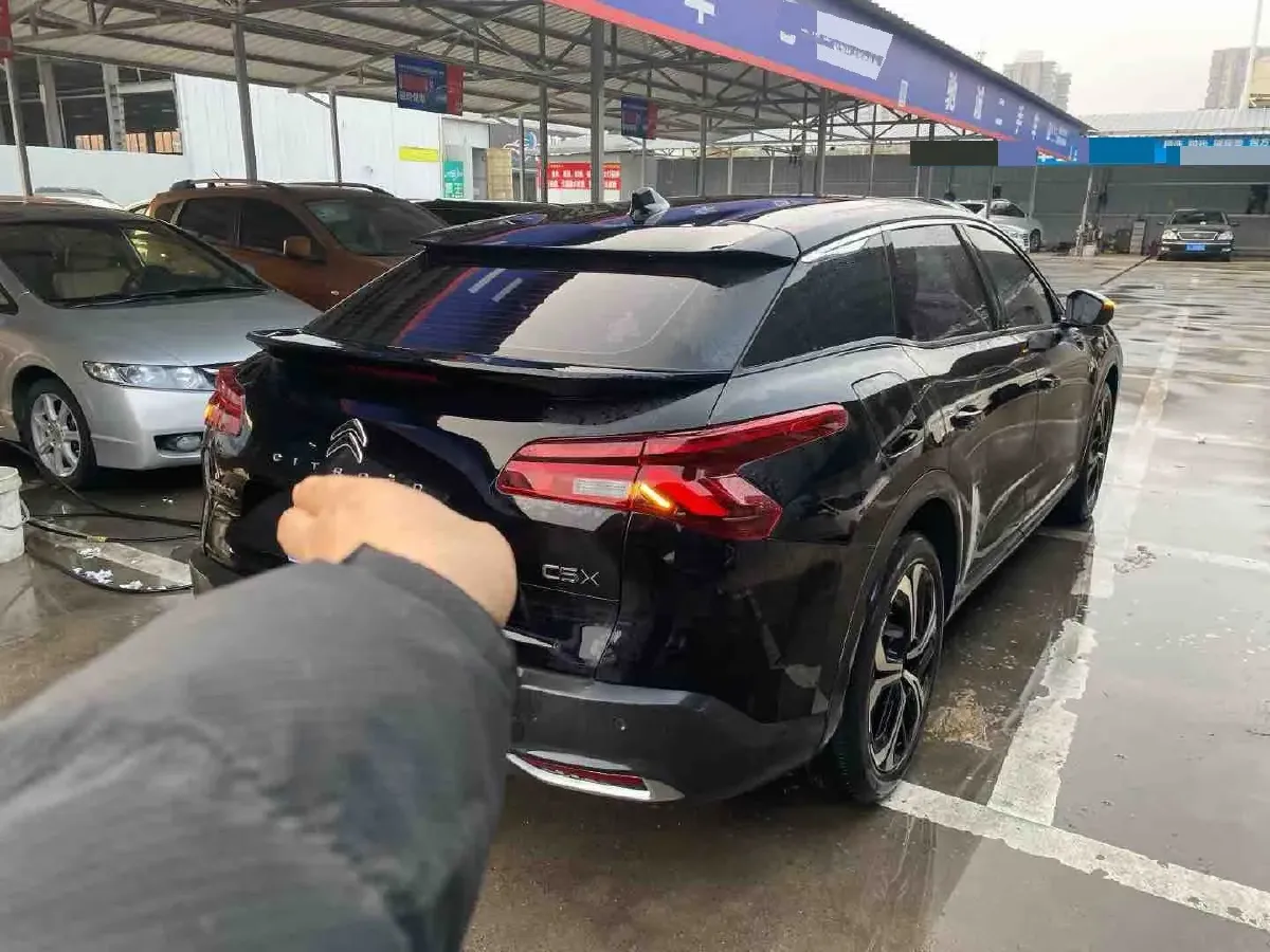 2022 Citroen C5 X 1.6T 175HP L4 8AT,autocango,china used car exporter,china ev exporter,chinese used car exporter,chinese used ev exporter