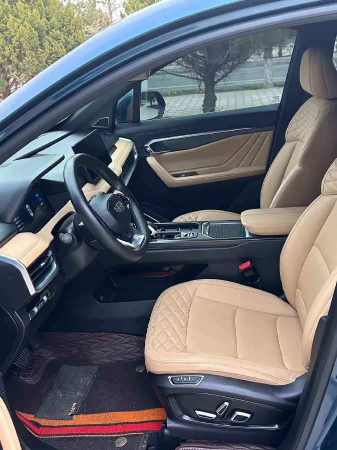 2023 Geely Okavango L 2.0T 218HP L4 7DCT,autocango,china used car exporter,china ev exporter,chinese used car exporter,chinese used ev exporter