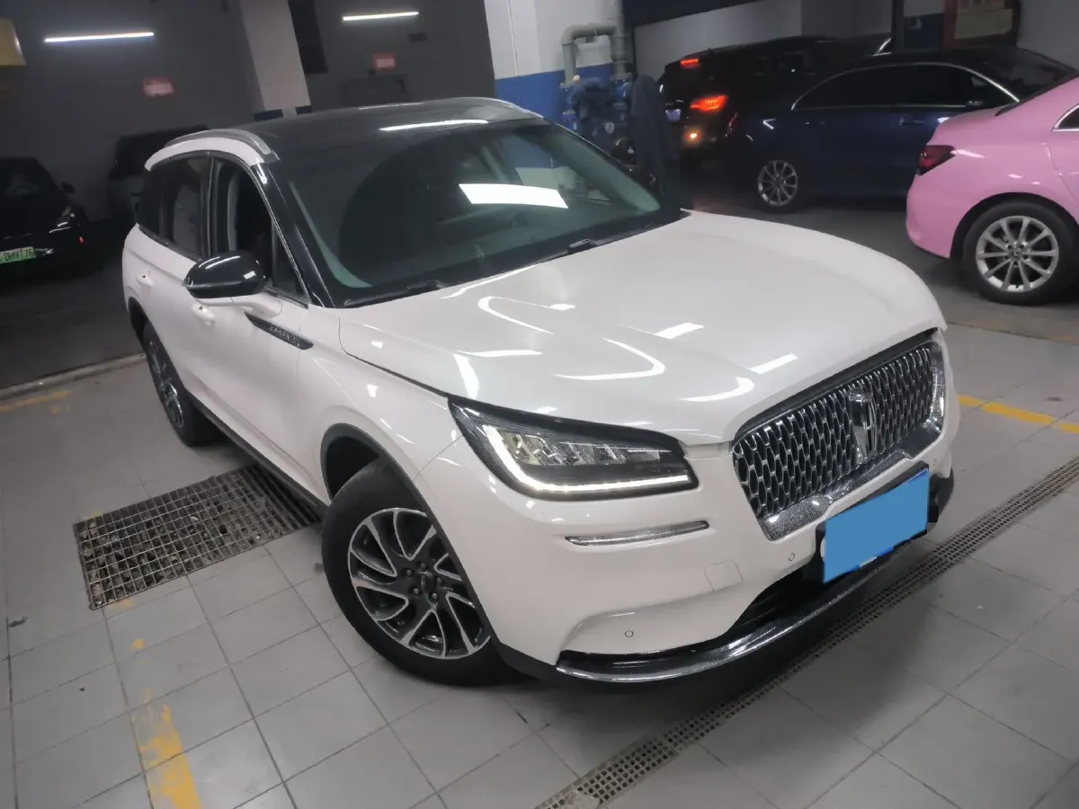 2021 Lincoln Corsair 2.0T 245HP L4 8AT,autocango,china used car exporter,china ev exporter,chinese used car exporter,chinese used ev exporter