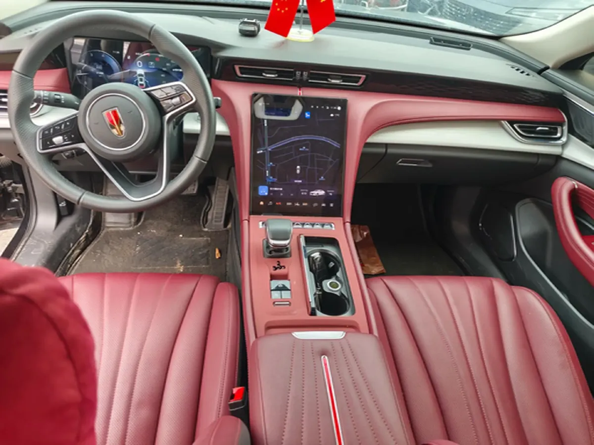 2025 HongQi H5 1.5T 169HP L4 1DHT Hybrid,autocango,china used car exporter,china ev exporter,chinese used car exporter,chinese used ev exporter