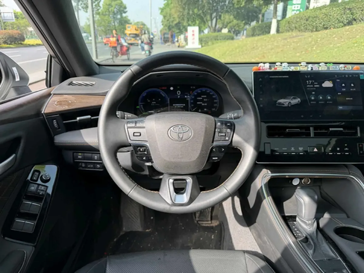 2024 Toyota Avalon 2.0L 152HP L4 E-CVT Hybrid,autocango,china used car exporter,china ev exporter,chinese used car exporter,chinese used ev exporter