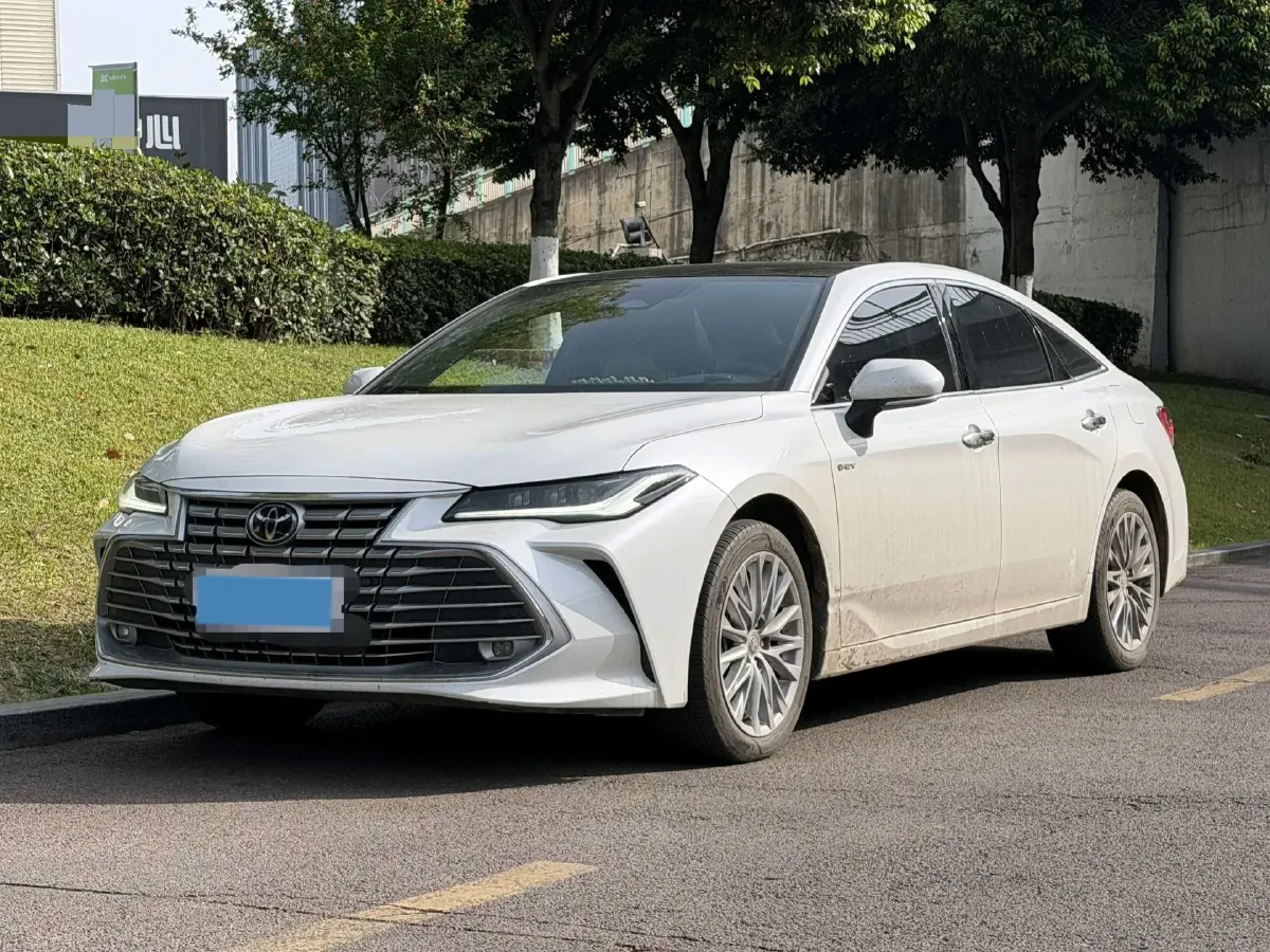 2024 Toyota Avalon 2.0L 152HP L4 E-CVT Hybrid,autocango,china used car exporter,china ev exporter,chinese used car exporter,chinese used ev exporter
