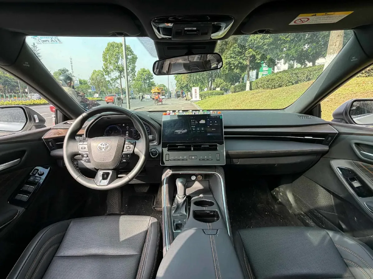 2024 Toyota Avalon 2.0L 152HP L4 E-CVT Hybrid,autocango,china used car exporter,china ev exporter,chinese used car exporter,chinese used ev exporter