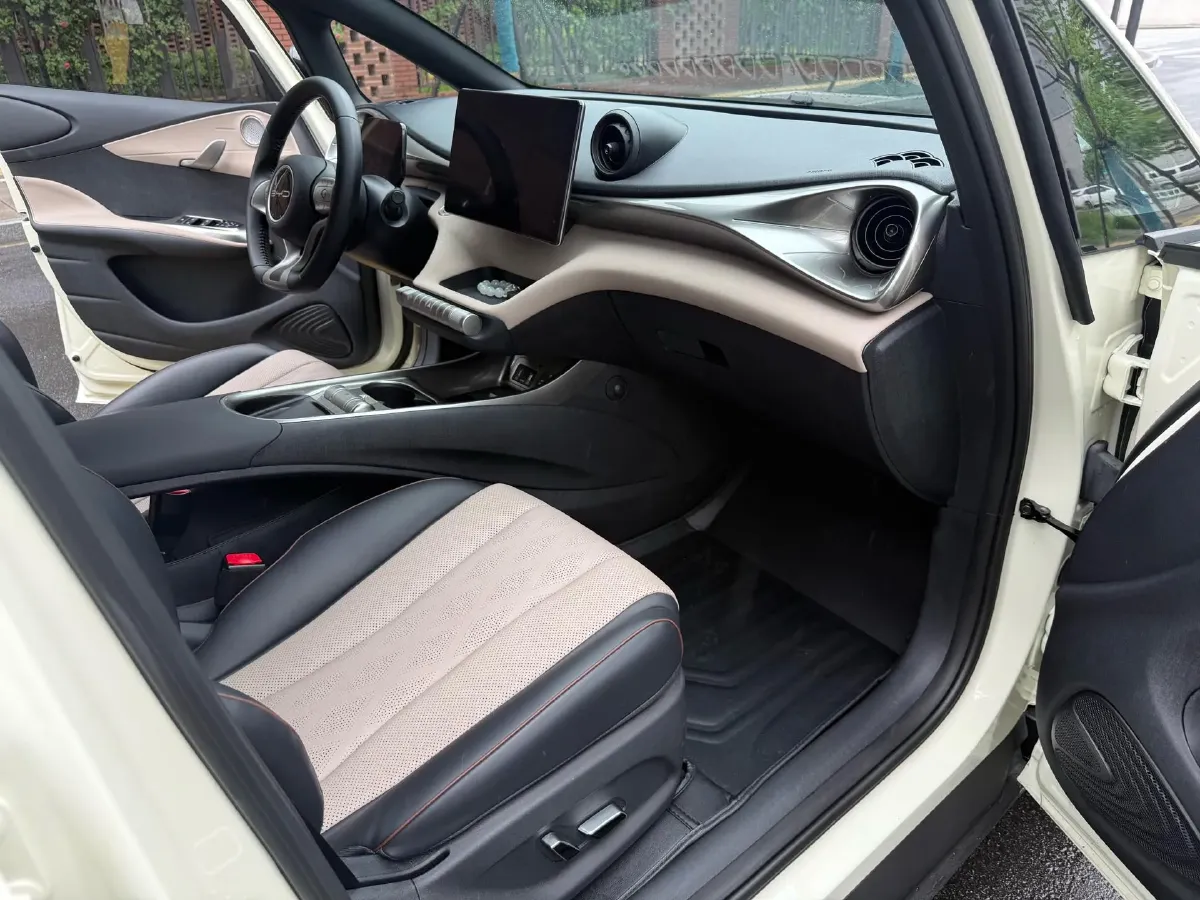 2023 BYD Dolphin BEV 44.928KWH,autocango,china used car exporter,china ev exporter,chinese used car exporter,chinese used ev exporter