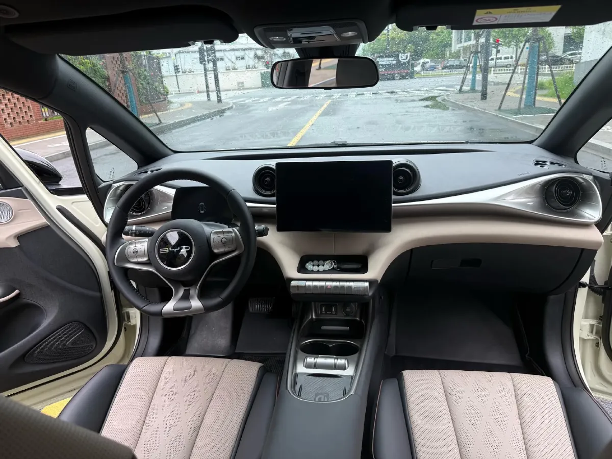 2023 BYD Dolphin BEV 44.928KWH,autocango,china used car exporter,china ev exporter,chinese used car exporter,chinese used ev exporter