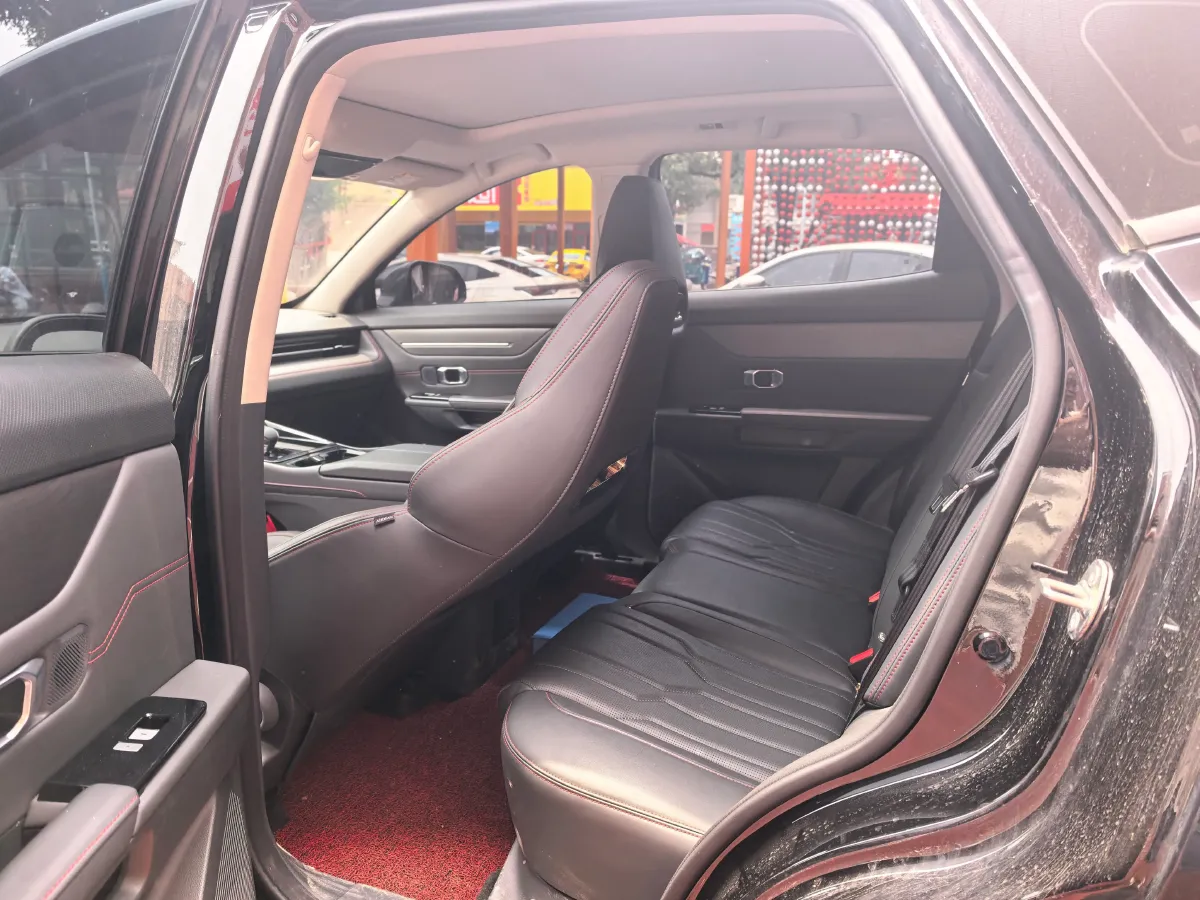 2025 ChangAn X5 PLUS 1.5T 188HP L4 7DCT,autocango,china used car exporter,china ev exporter,chinese used car exporter,chinese used ev exporter