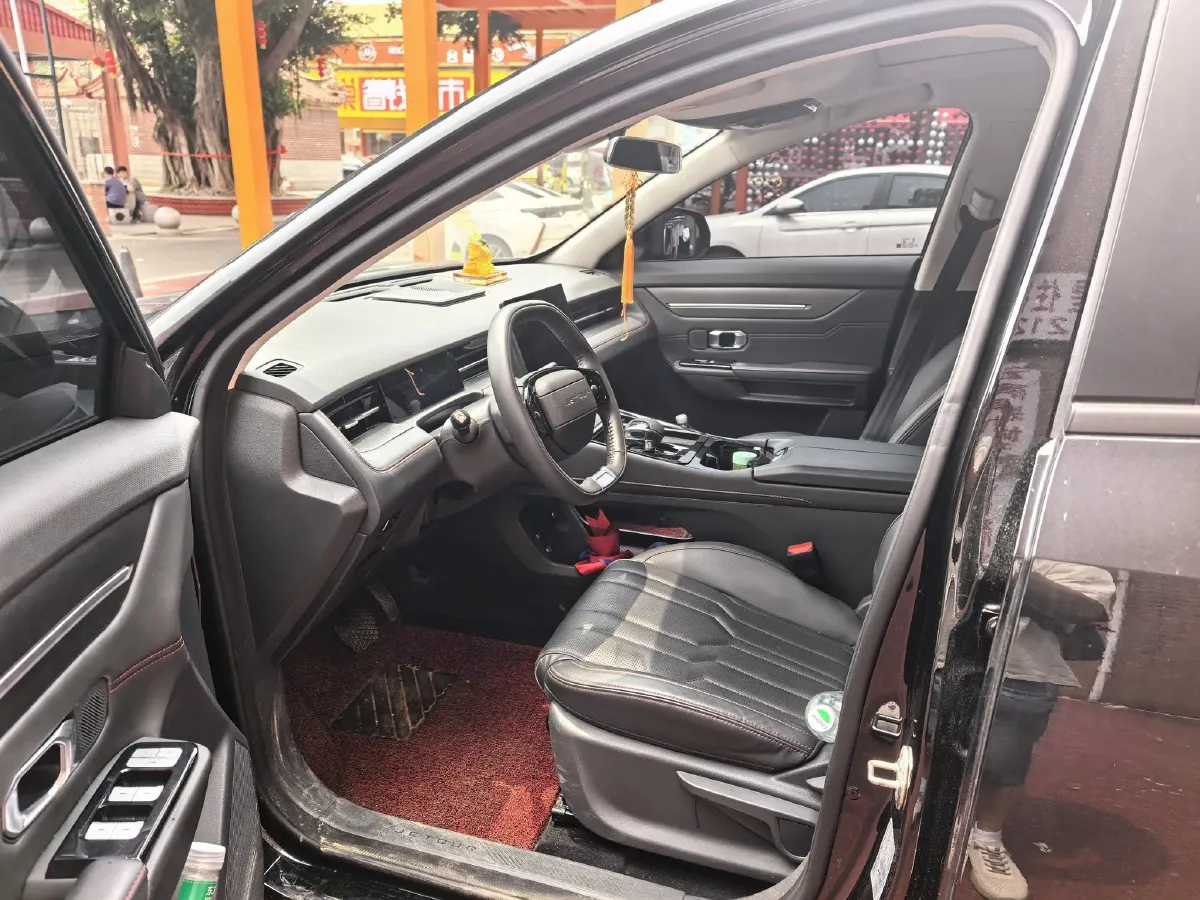 2025 ChangAn X5 PLUS 1.5T 188HP L4 7DCT,autocango,china used car exporter,china ev exporter,chinese used car exporter,chinese used ev exporter