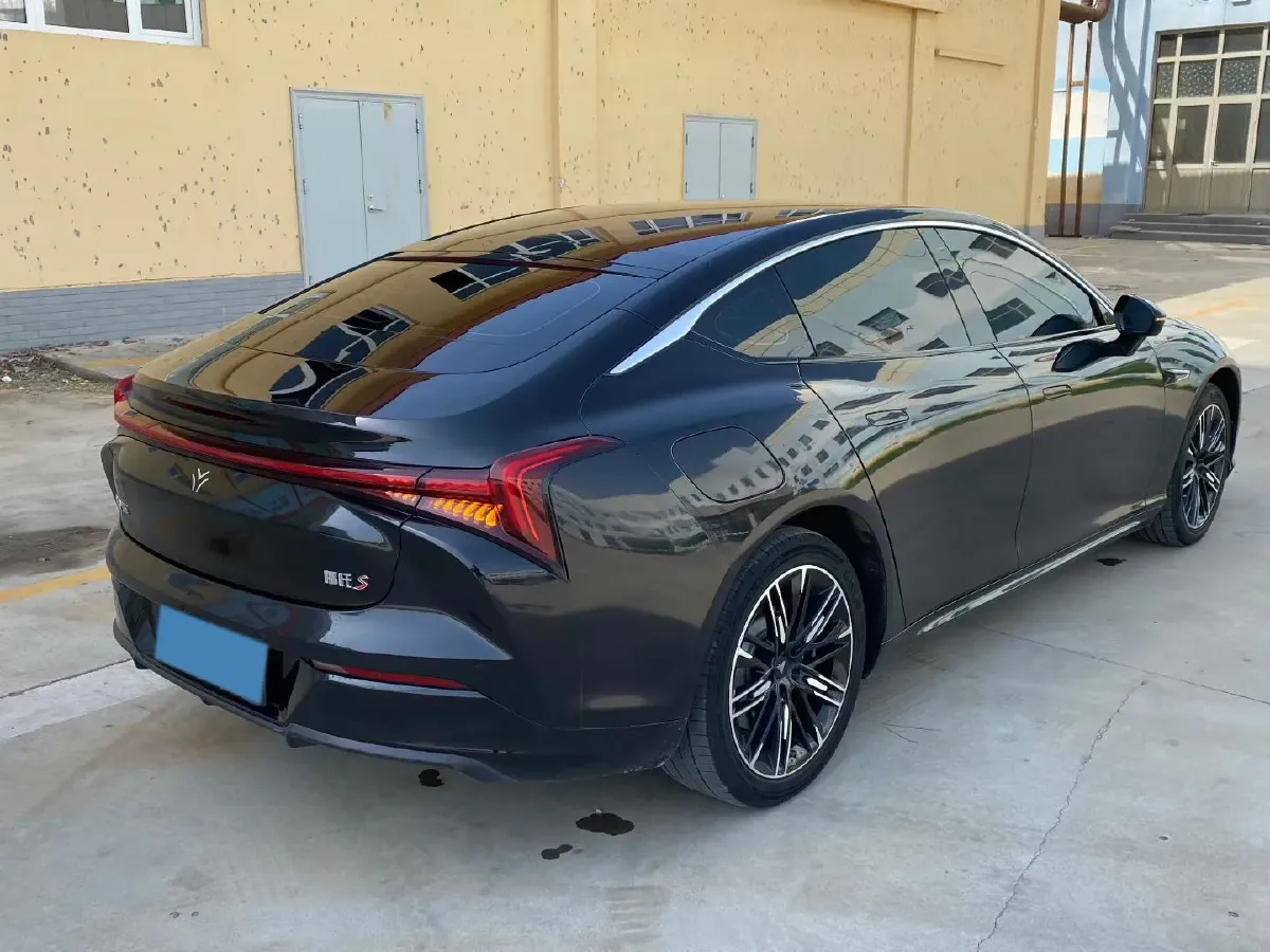 2024 Neta S 1.5L 116HP L4 REEV 31.7KWH,autocango,china used car exporter,china ev exporter,chinese used car exporter,chinese used ev exporter