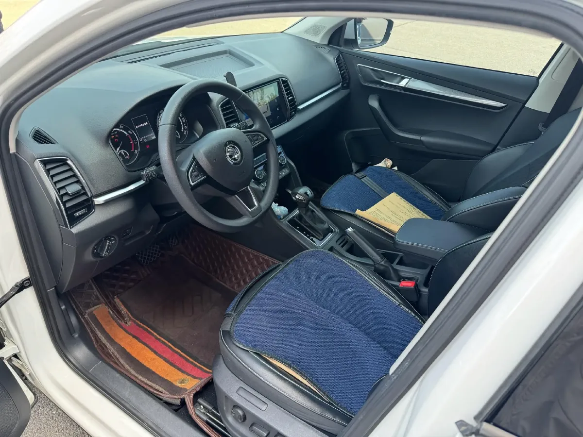 2020 Skoda Karoq 1.4T 150HP L4 7DCT,autocango,china used car exporter,china ev exporter,chinese used car exporter,chinese used ev exporter