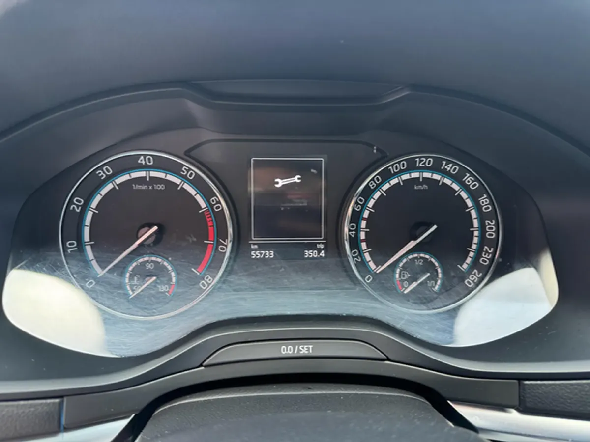 2020 Skoda Karoq 1.4T 150HP L4 7DCT,autocango,china used car exporter,china ev exporter,chinese used car exporter,chinese used ev exporter